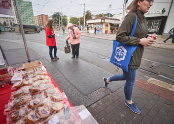 Koláč pro hospic 2019: virtuální koláč vynesl dalších 33 175 korun